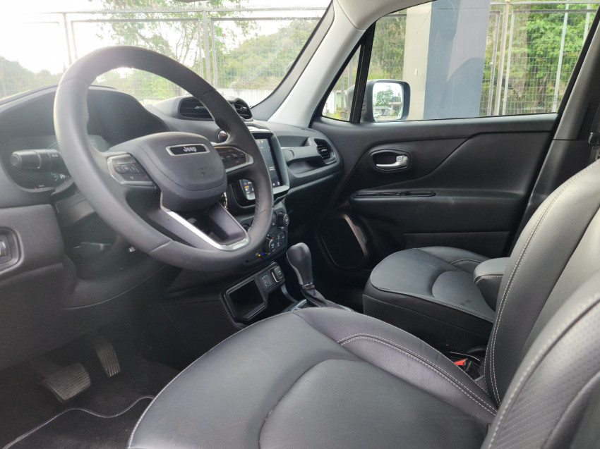 jeep renegade 1.3 t270 turbo flex longitude at6 24/25 seminovo