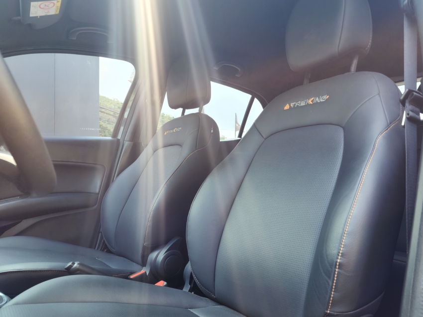 fiat argo 1.3 firefly flex trekking cvt 23/23 seminovo