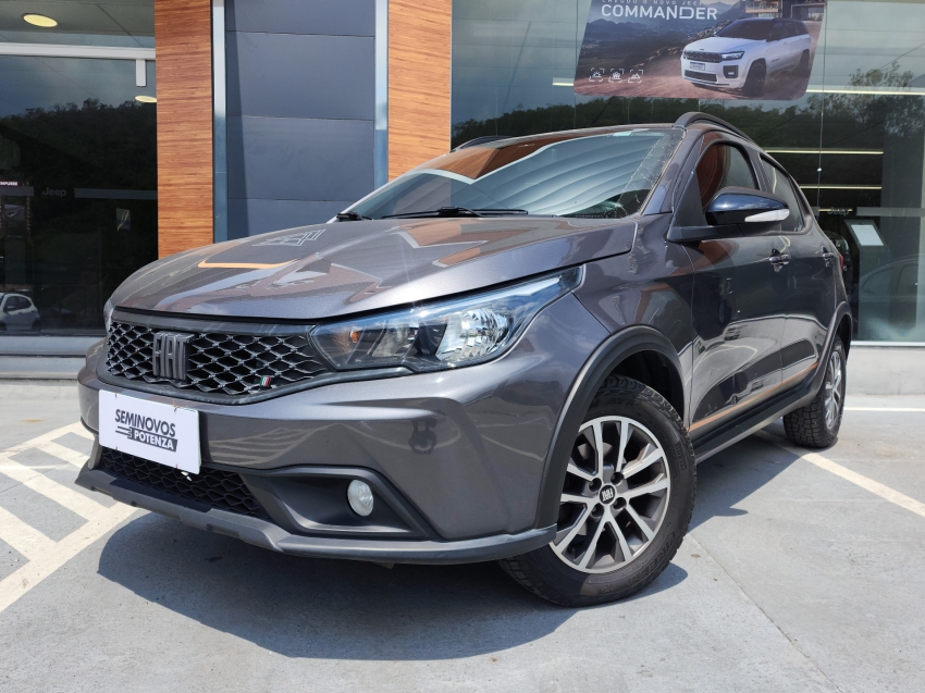 fiat argo 1.3 firefly flex trekking cvt 23/23 seminovo