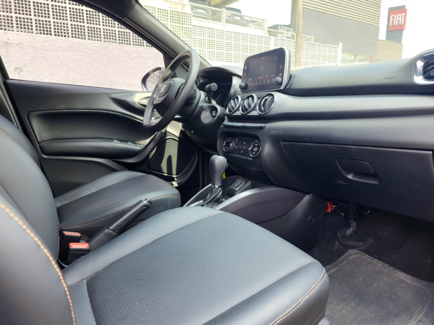 fiat argo 1.3 firefly flex trekking cvt 23/23 seminovo