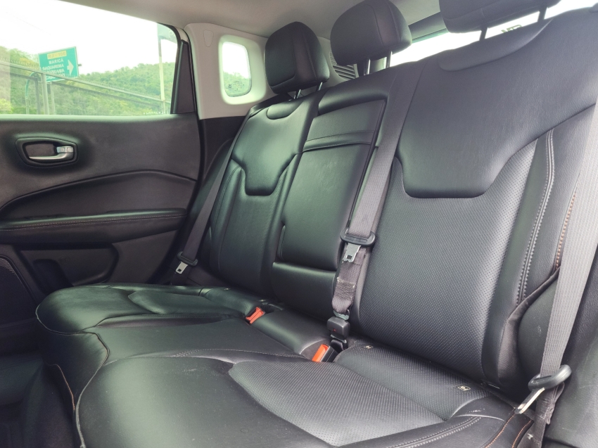 jeep compass 2.0 16v flex longitude at 19/20 seminovo