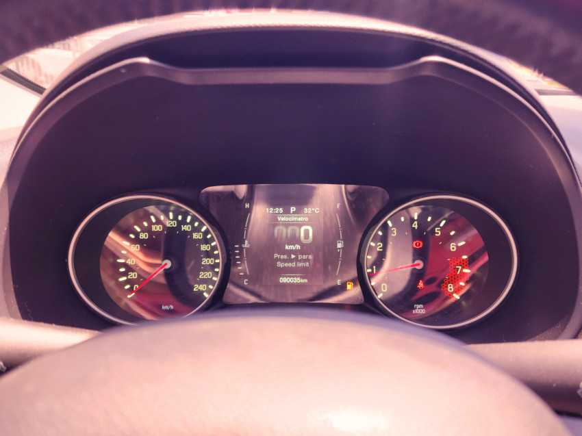 fiat toro 1.8 16v evo flex freedom at6 19/19 seminovo9