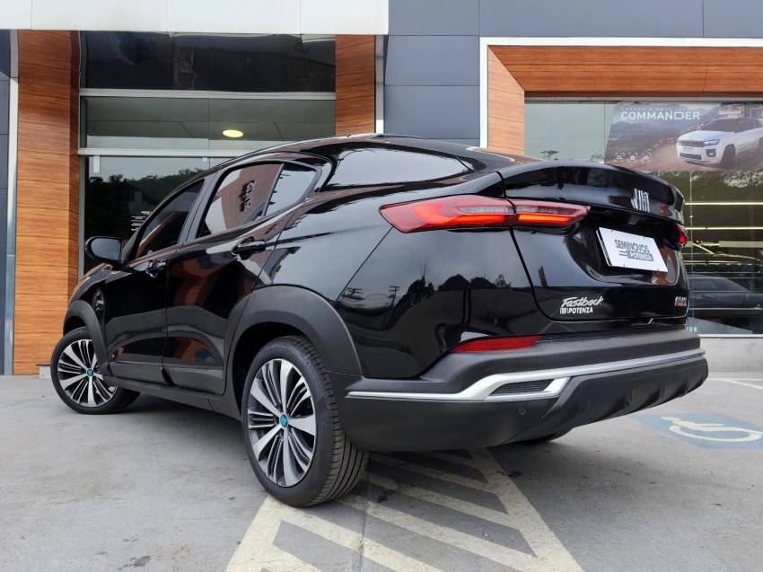 fiat fastback 1.0 turbo 200 flex audace cvt 24/25 seminovo4