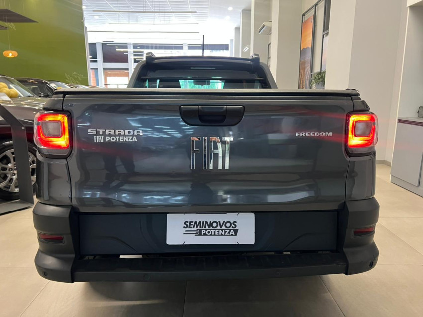 fiat strada 1.3 firefly flex freedom cs man 21/22 seminovo4