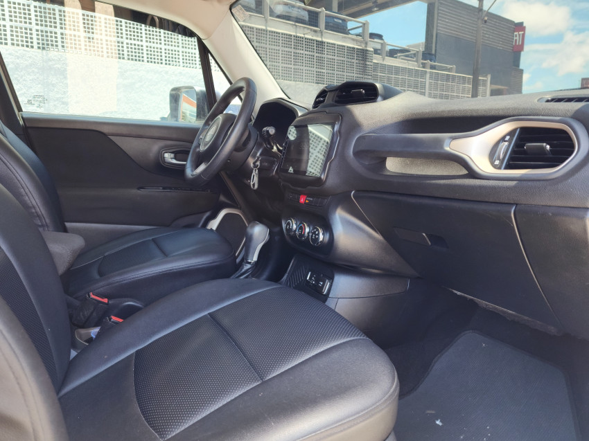 jeep renegade 1.8 16v flex sport 4p at 17/18 seminovo12
