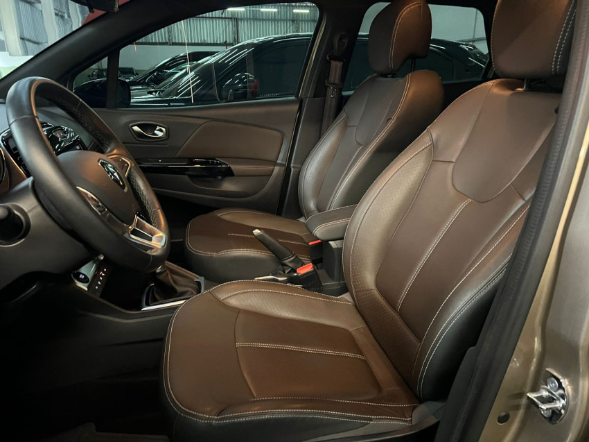 renault captur 1.3 tce flex iconic x-tronic 21/22 seminovo9