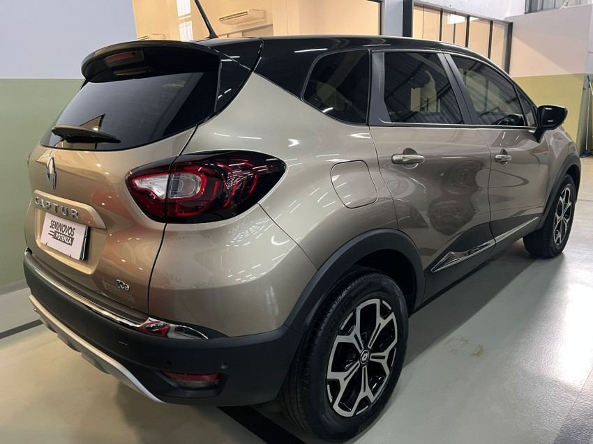 renault captur 1.3 tce flex iconic x-tronic 21/22 seminovo5
