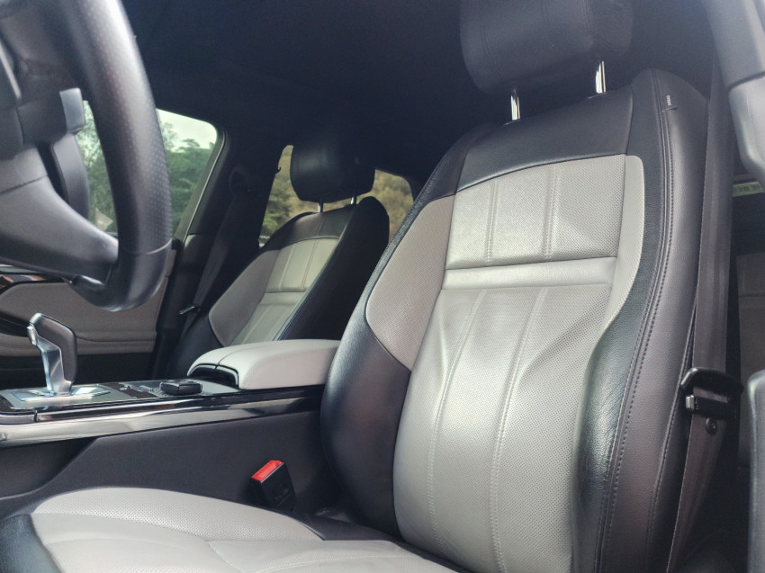 land rover evoque 2.0 p250 flex r-dynamic se awd at 19/20 seminovo6