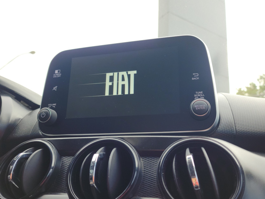 fiat cronos 1.3 firefly flex drive cvt 24/25 seminovo11