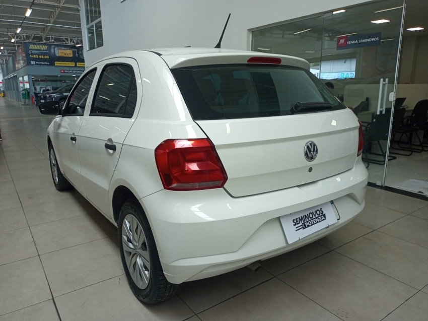 volkswagen gol 1.0 12v mpi totalflex 4p man 22/23 seminovo5