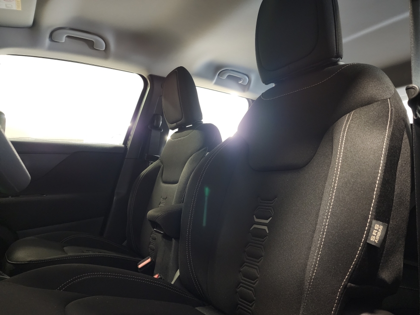 jeep renegade 1.3 t270 turbo flex altitude at6 25/26 0km4