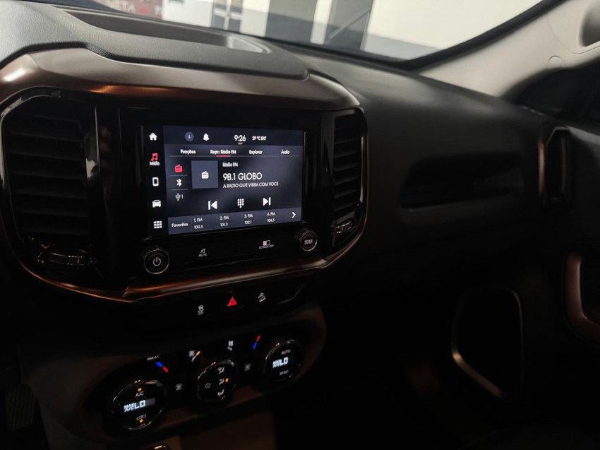 fiat toro 2.0 16v turbo diesel volcano 4wd at9 20/21 seminovo9