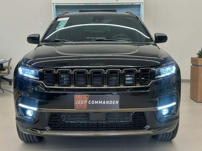 jeep commander 2.0 hurricane 4 turbo gasolina blackhawk at9 25/26 0km