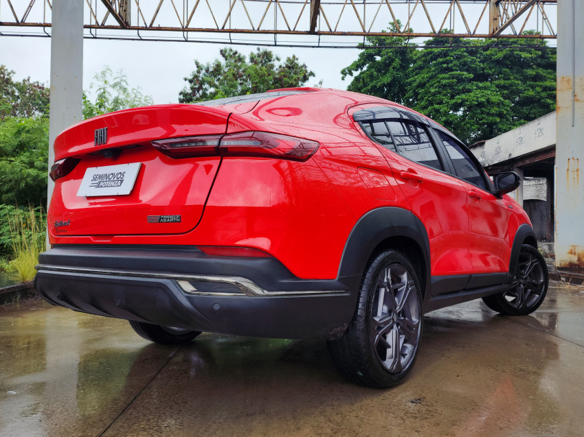 fiat fastback 1.3 turbo 270 flex limited edition at6 23/23 seminovo4