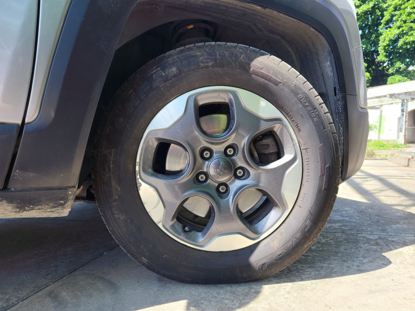 jeep renegade 1.8 16v flex 4p at 21/21 seminovo10