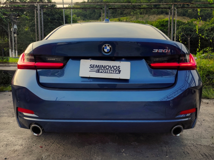 BMW 320i 2.0 16V TURBO FLEX SPORT GP AT 25/26 SEMINOVO15