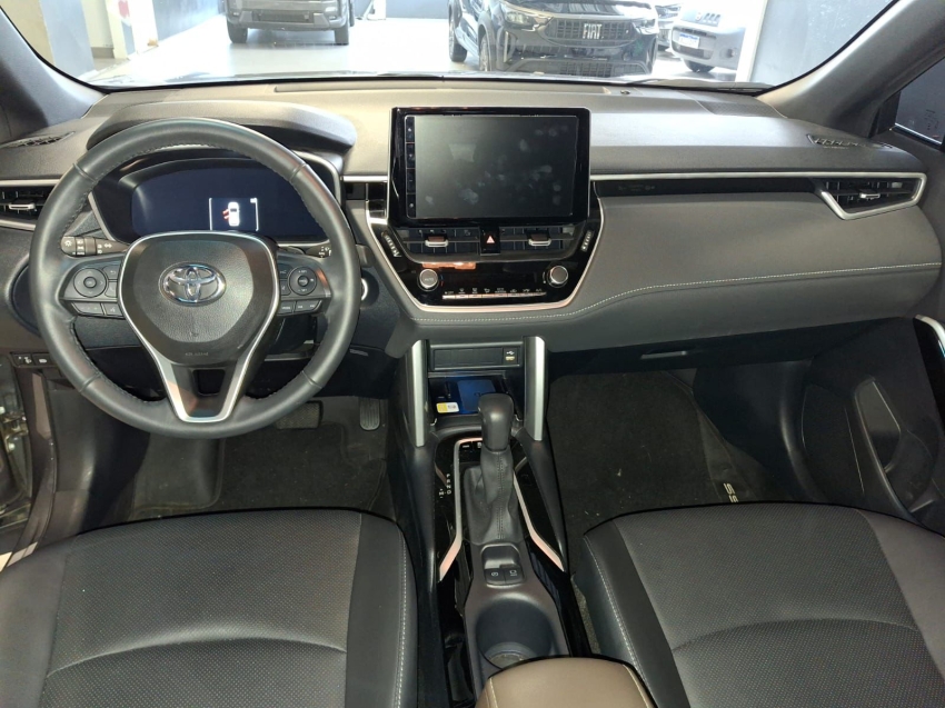 toyota corolla cross 2.0 vvt-ie flex xre direct shift 24/25 seminovo7