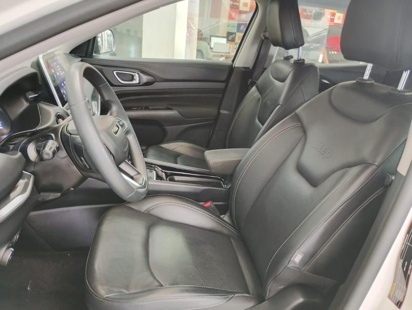 jeep compass 1.3 t270 turbo flex sport at6 24/25 seminovo6