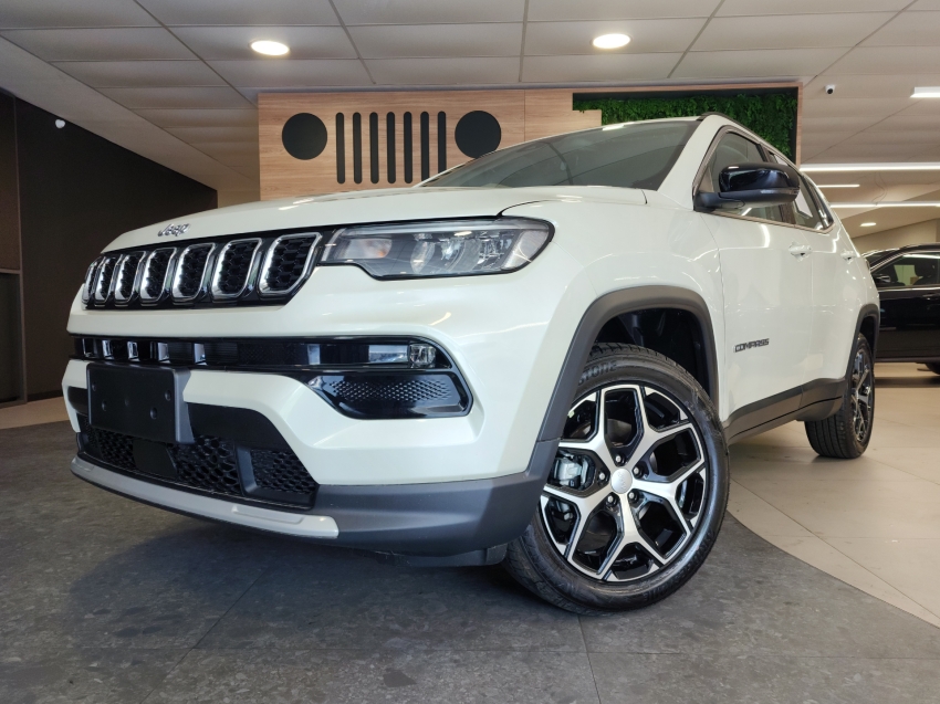 jeep compass 1.3 t270 turbo flex longitude at6 26/26 0km2