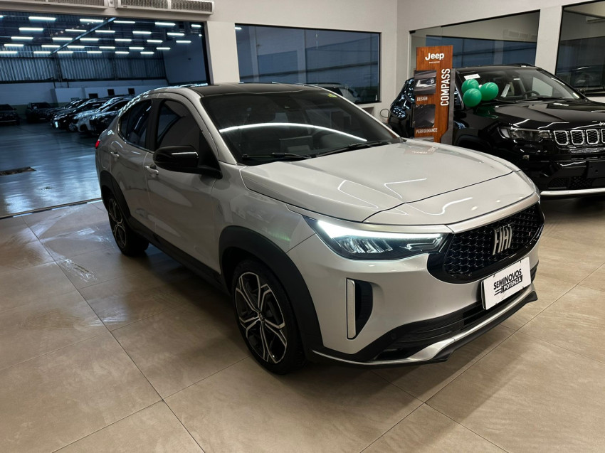 fiat  fastback 1.0 turbo 200 flex impetus cvt 22/23 seminovo2