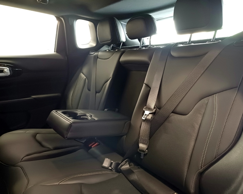 jeep compass 1.3 t270 turbo flex s at6 26/26 0km13