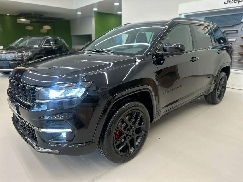 jeep commander 2.0 hurricane 4 turbo gasolina blackhawk at9 26/26 0km2