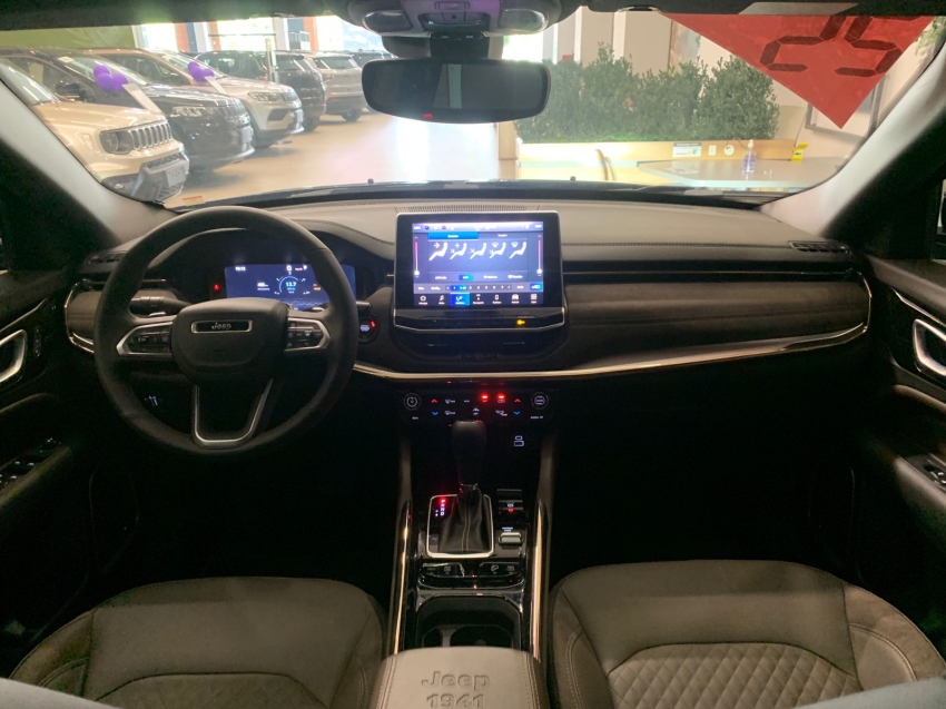 jeep commander 2.2 turbo diesel overland at9 25/25 seminovo6