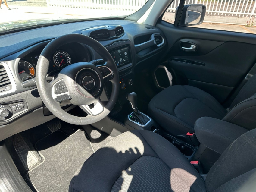 jeep renegade 1.8 16v flex 4p at 20/20 seminovo7