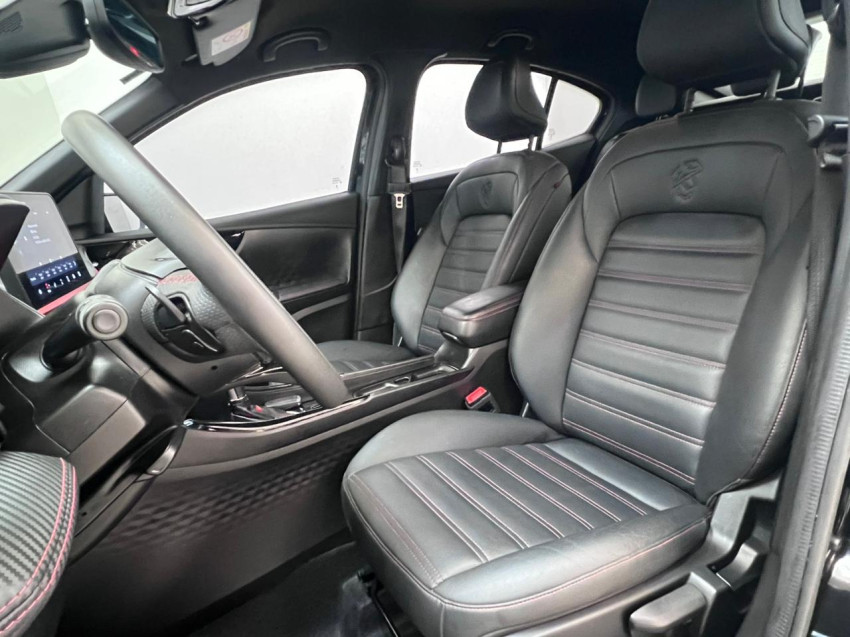 fiat fastback 1.3 turbo 270 flex abarth at6 24/25 seminovo6