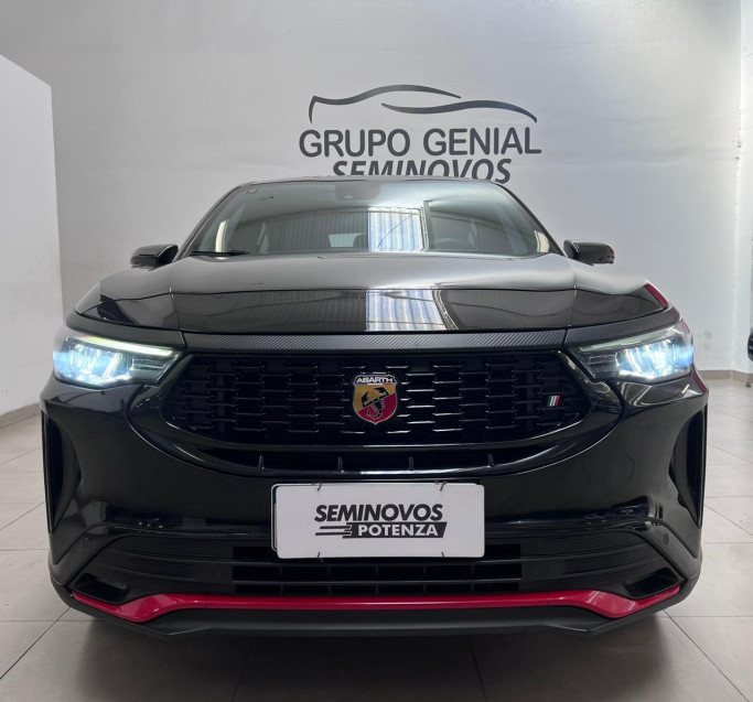 fiat fastback 1.3 turbo 270 flex abarth at6 24/25 seminovo1