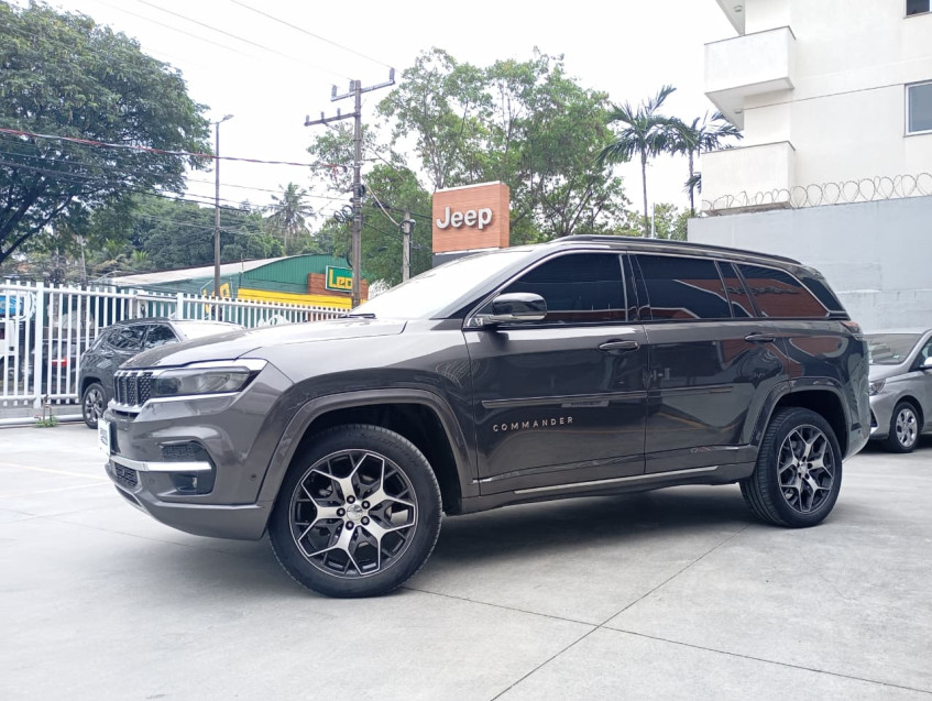 jeep commander 2.0 td380 turbo diesel overland at9 24/25 seminovo