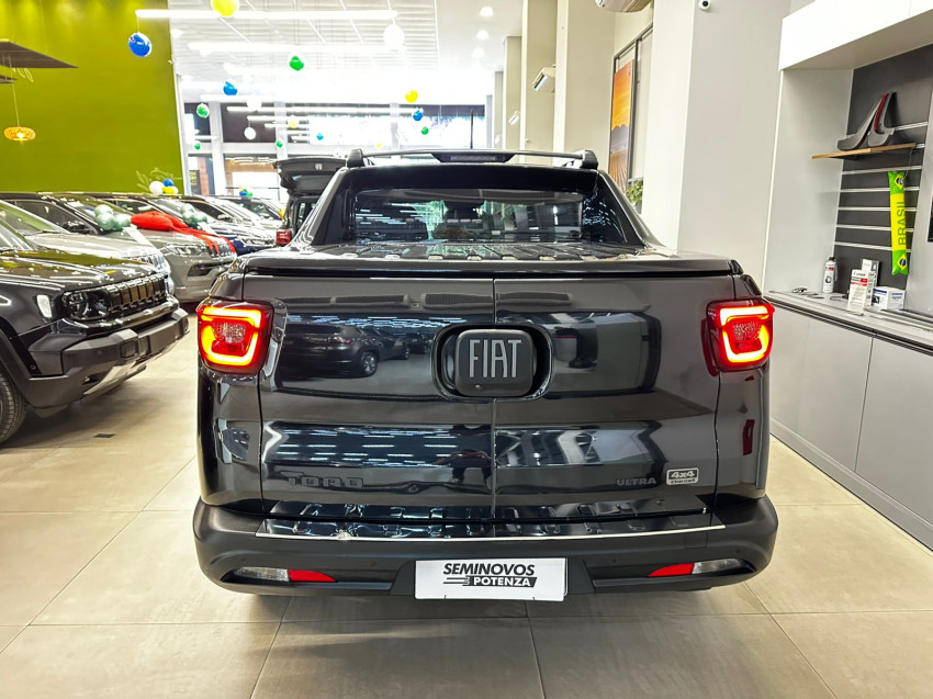 fiat toro 2.0 16v turbo diesel ultra 4wd at9 4p automatico 20244