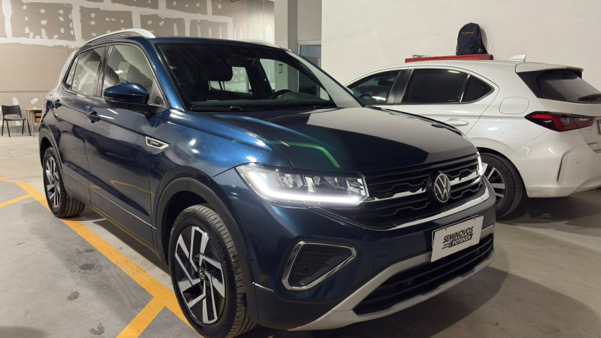 volkswagen t-cross 1.4 250 tsi total flex highline at 24/25 seminovo10