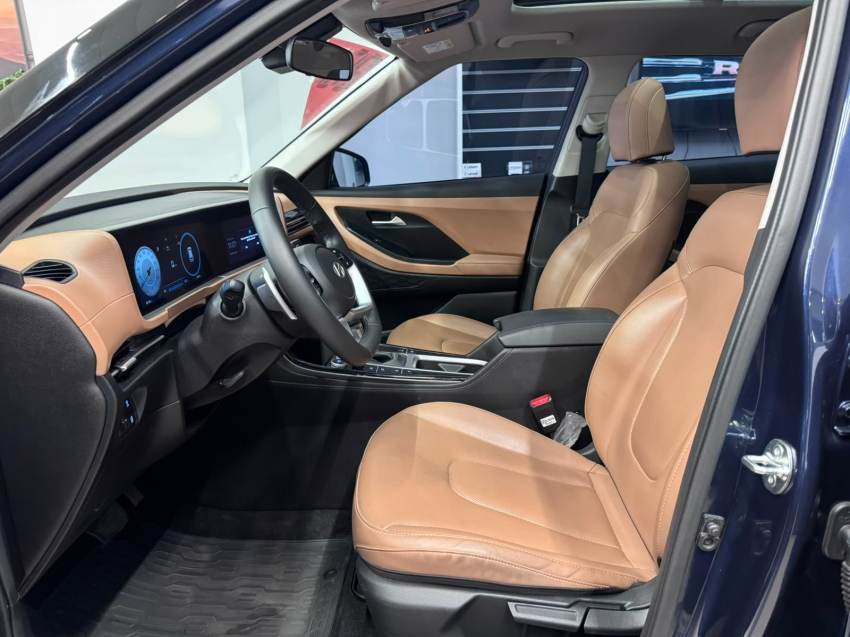 creta turbo platinum hyundai automatico com teto solar baixa km muito novo revisado5