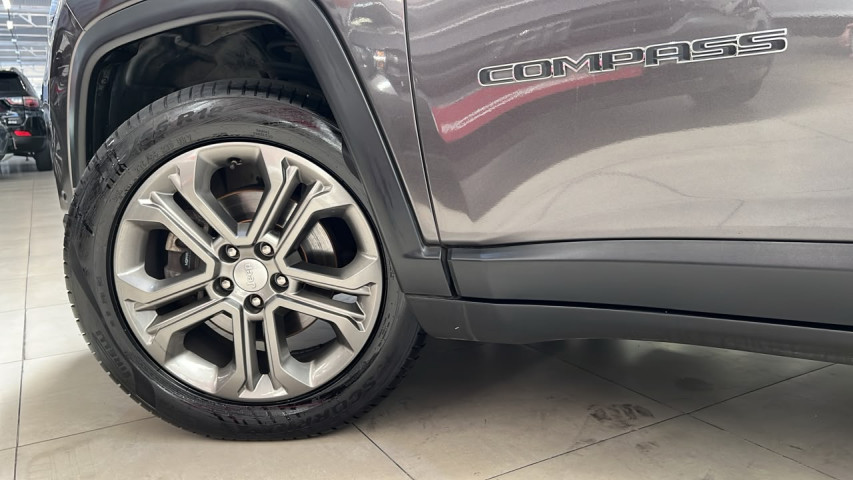 jeep compass 1.3 t270 turbo flex longitude at6 23/23 seminovo10