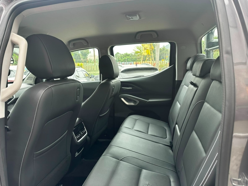 fiat titano modelo ranch automatica diesel cinza ano 2026 apenas 145 km rodados concessionaria12