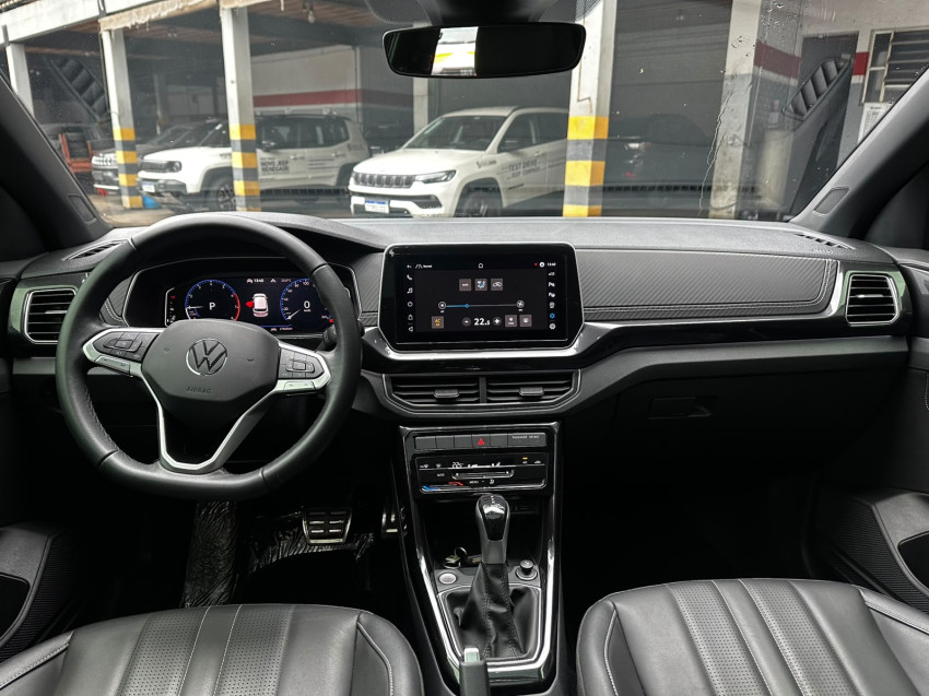 volkswagen t-cross 1.4 250 tsi total flex highline at 24/25 seminovo7