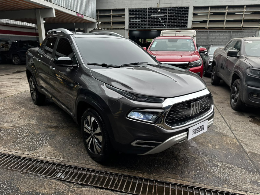 fiat toro 1.3 turbo 270 flex volcano at6 25/25 seminovo2