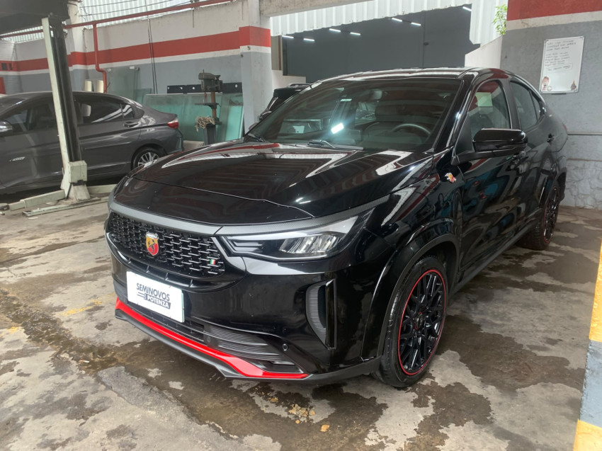 fiat fastback 1.3 turbo 270 flex abarth at6 24/24 seminovo0