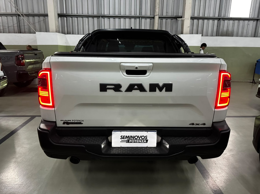 ram rampage 2.0 hurricane 4 turbo gasolina rebel 4x4 at 23/24 seminovo4