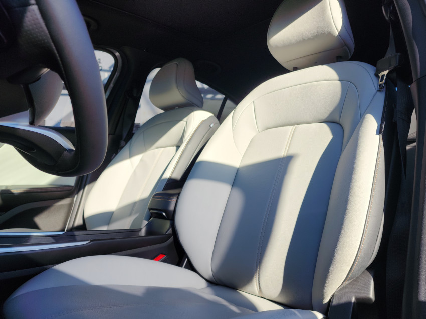 fiat fastback 1.0 turbo 200 hybrid impetus cvt 26/26 seminovo6