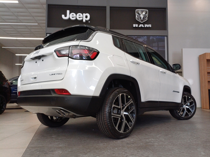 jeep compass 1.3 t270 turbo flex limited at6 25/25 0km. jeep compass 1.3 t270 turbo flex limited at6 25/25 0km.
