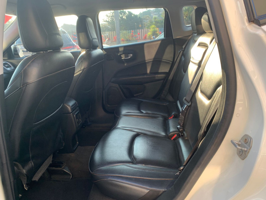jeep compass 2.0 16v flex longitude automatico 4p 2019 jeep compass 2.0 16v flex longitude automatico 4p 2019