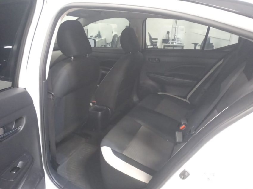 nissan versa 1.6 16v flex sense xtronic 21/22 seminovo