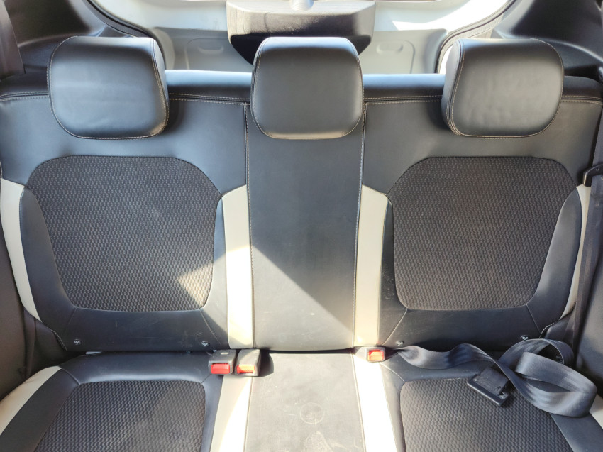 renault kwid 1.0 12v sce flex intense man 17/18 seminovo