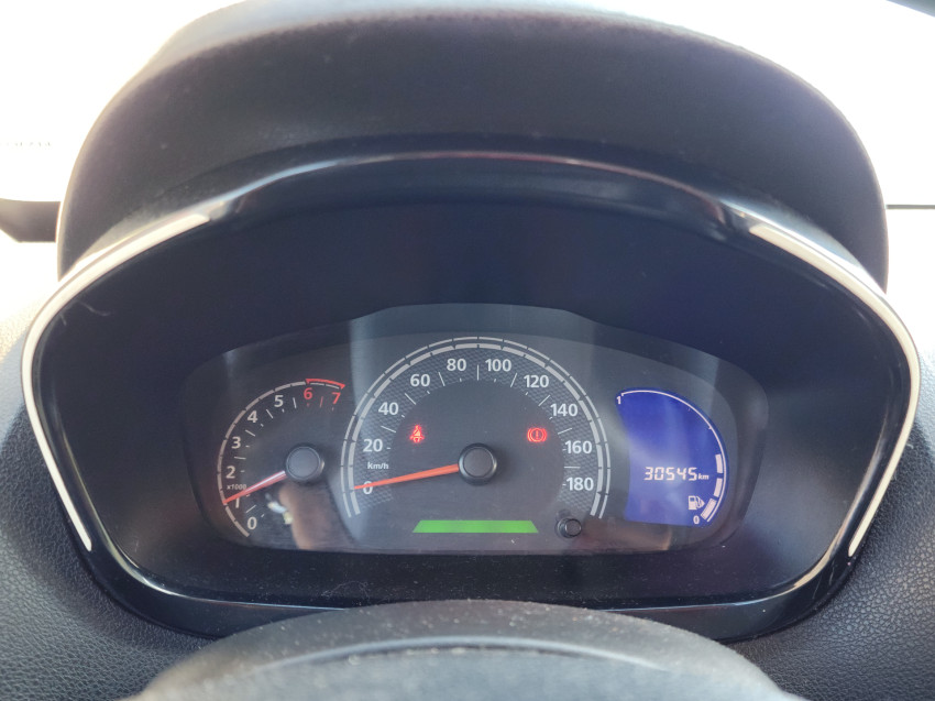 renault kwid 1.0 12v sce flex intense man 17/18 seminovo