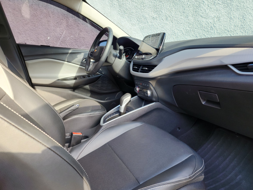 chevrolet onix 1.0 turbo flex plus premier at 24/25 seminovo