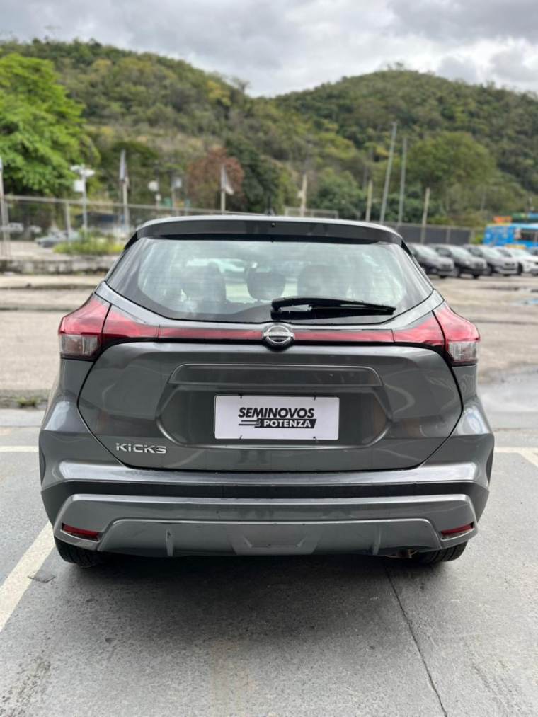nissan kicks 1.6 16v flexstart active xtronic flex 4p automatico 2024