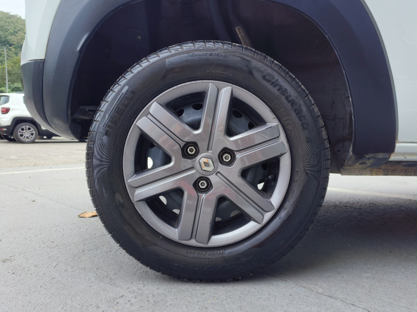 renault kwid 1.0 12v sce flex zen man 23/24 seminovo renault kwid 1.0 12v sce flex zen man 23/24 seminovo