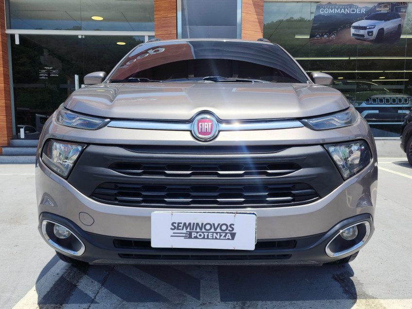 fiat toro 1.8 16v evo flex freedom at6 19/19 seminovo
